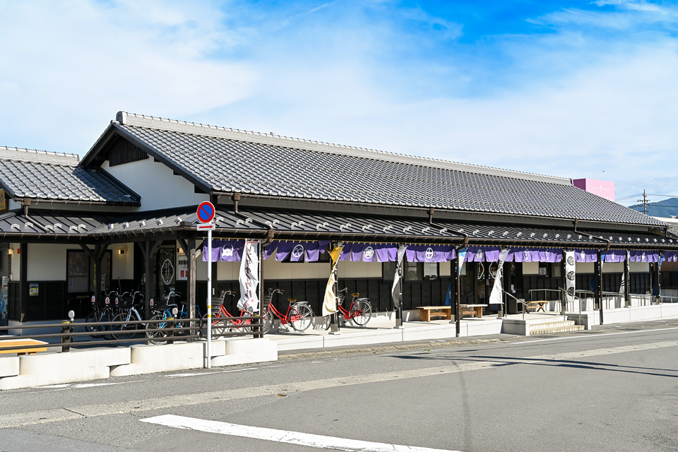【ラリーカード配布】&【制覇賞/交換】 関ケ原駅前観光交流館 いざ!関ケ原(レンタサイクル・お土産販売)